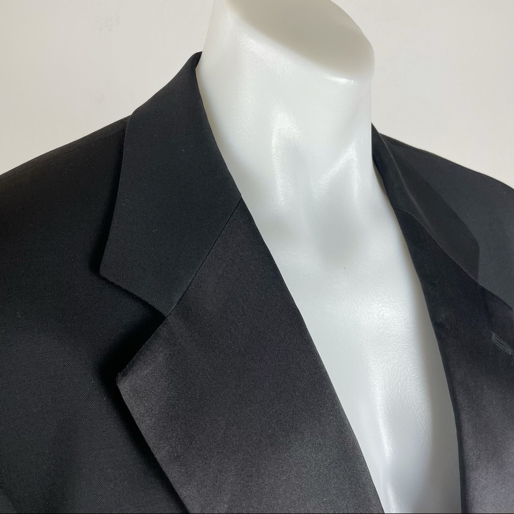 Hugo Boss Virgin Wool Dinner Jacket - Picture 4 of 11